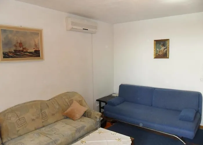 Golden View * دوبروفينك